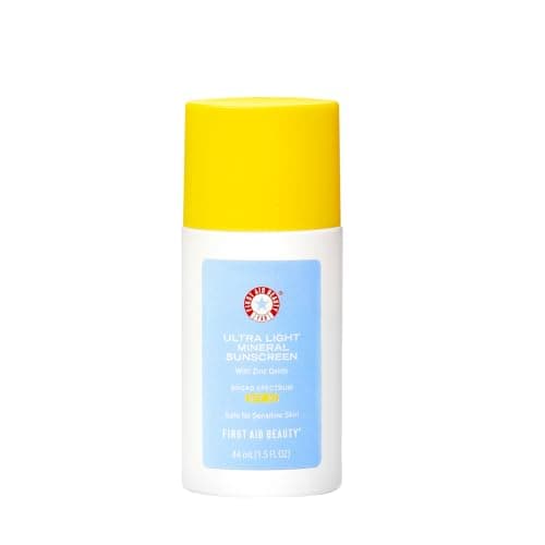 First Aid Beauty Weightless Liquid Mineral Sunscreen
